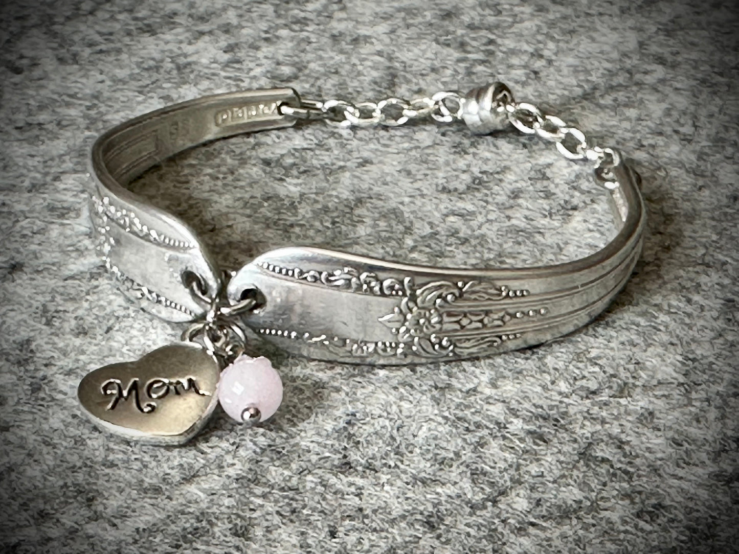 Vintage Reflection Silver-Plated Bracelet with Center Rose Quartz & Mom Charm